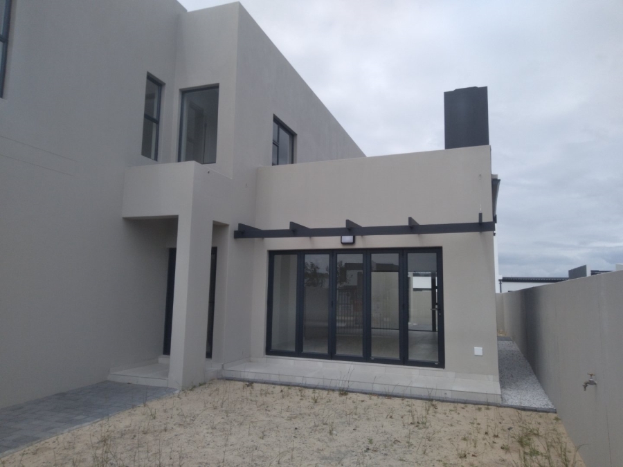 4 Bedroom Property for Sale in Sandown Western Cape